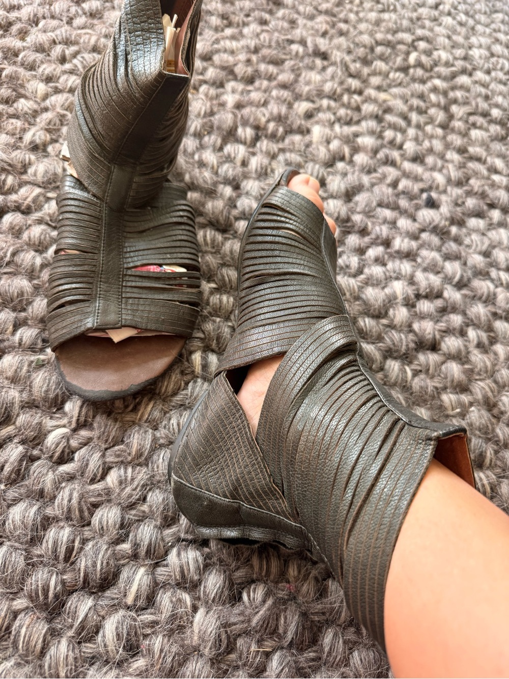 Aldo Black Leather Strappy Peep-Toe Sandals